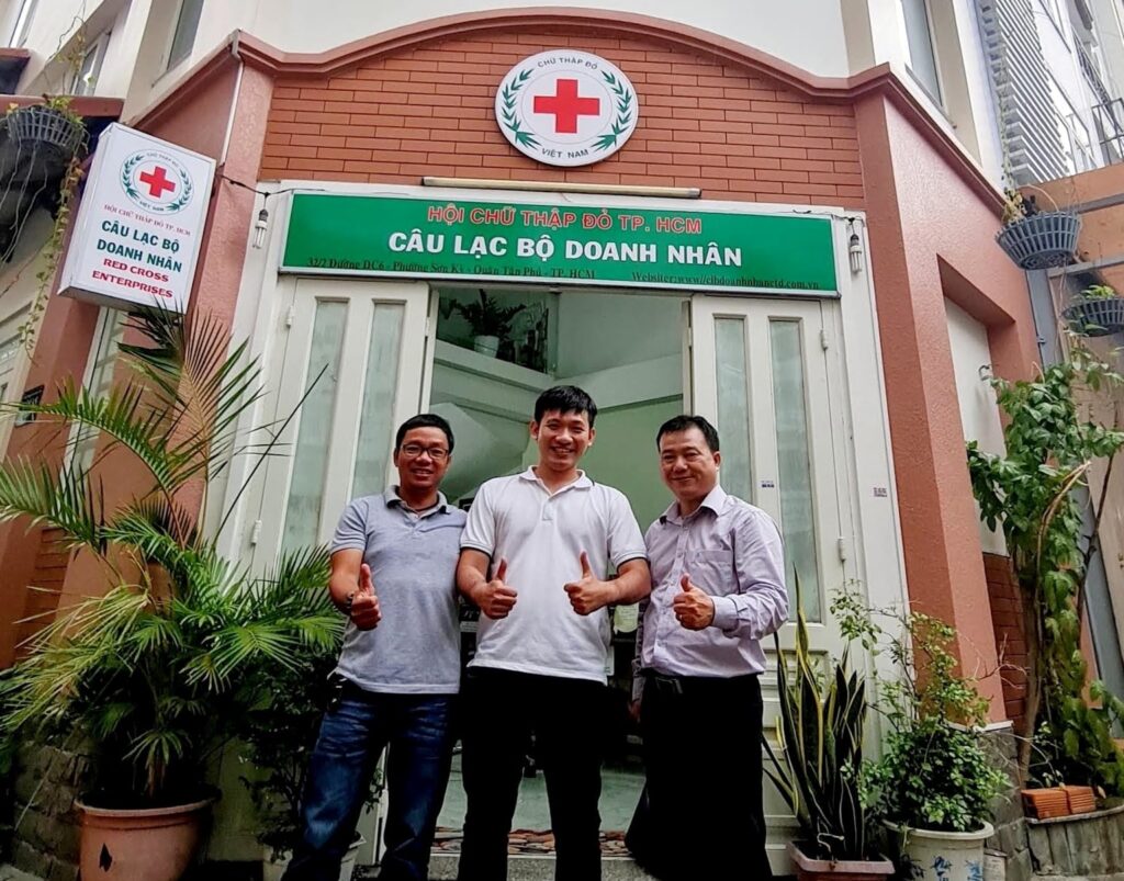 Ảnh tại CLB doanh nhân Hội chữ Thập Đỏ